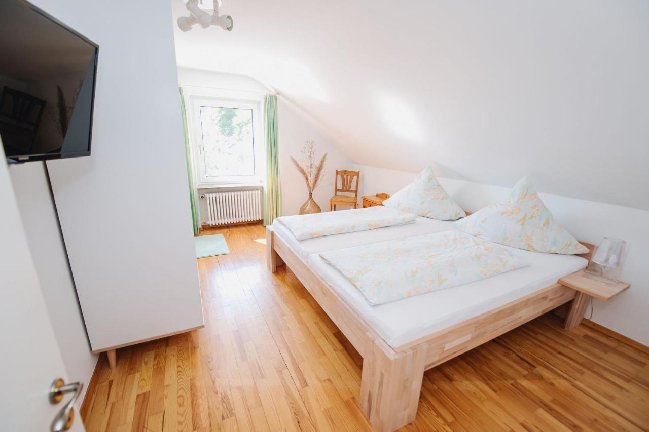 Ferienwohnung Menzer Am See Ohningen Extérieur photo