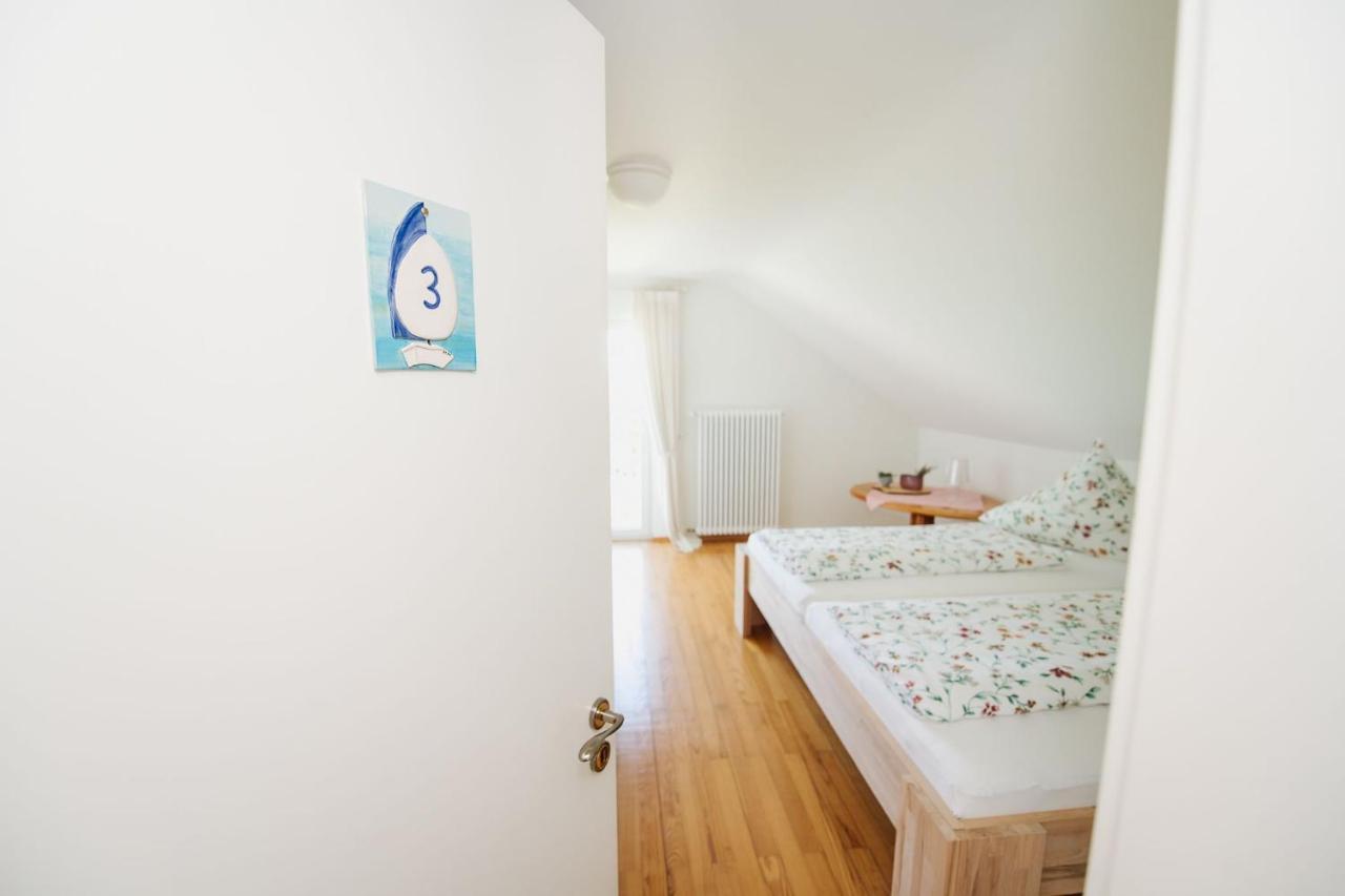 Ferienwohnung Menzer Am See Ohningen Extérieur photo