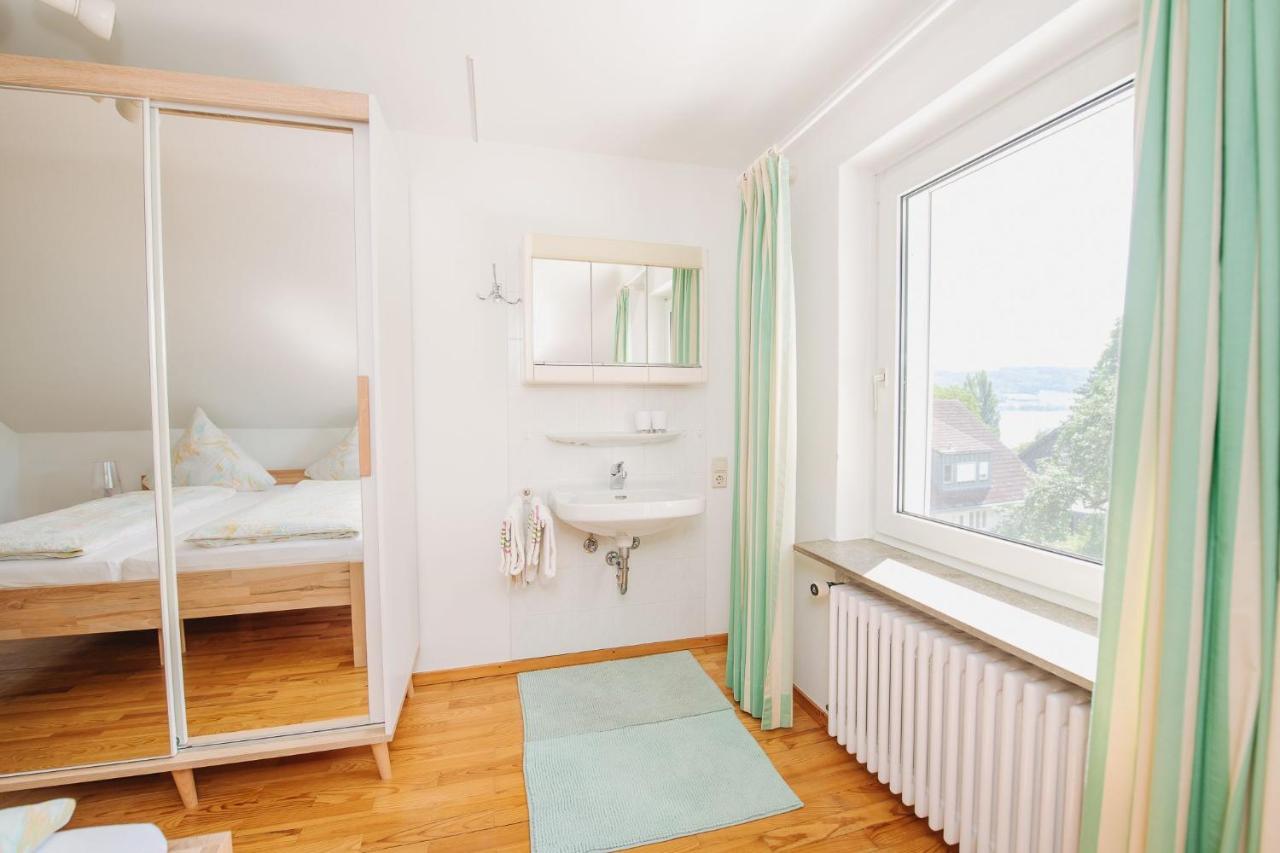 Ferienwohnung Menzer Am See Ohningen Extérieur photo